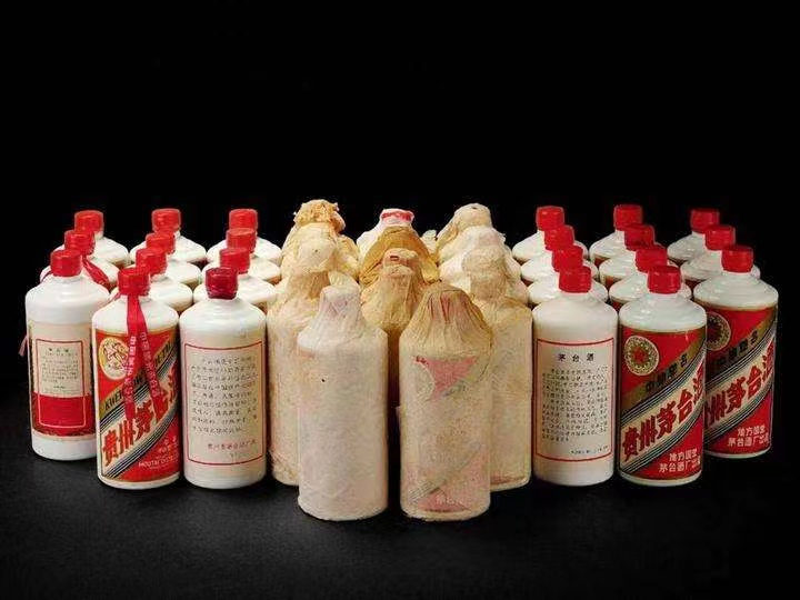 阳明日照岚山回收酒价格哪里回收(附近上门回收茅台酒）?